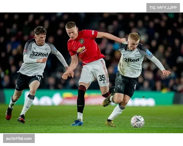维蒂尼亚长传助攻，巴黎圣日耳曼快速反击