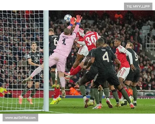 阿森纳角球战术屡试不爽，廷贝尔头球破拜仁成经典案例